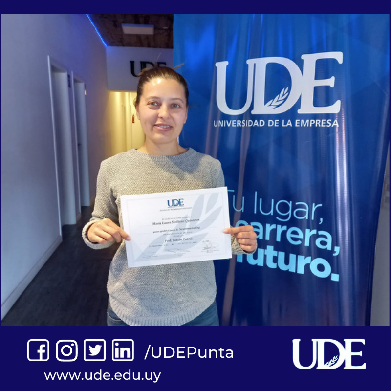 UDEPunta's tweet photo. María Laura Siciliano firmó su título en Neuromarketing en nuestra sede de Punta del Este #UDEPunta. Van nuestras felicitaciones para ella y para todos los que se suman a nuestros graduados #UDE #TuCarreraTuFuturo #SeguíAvanzando #UniversidadDeLaEmpresa https://t.co/SbYg24YgmK