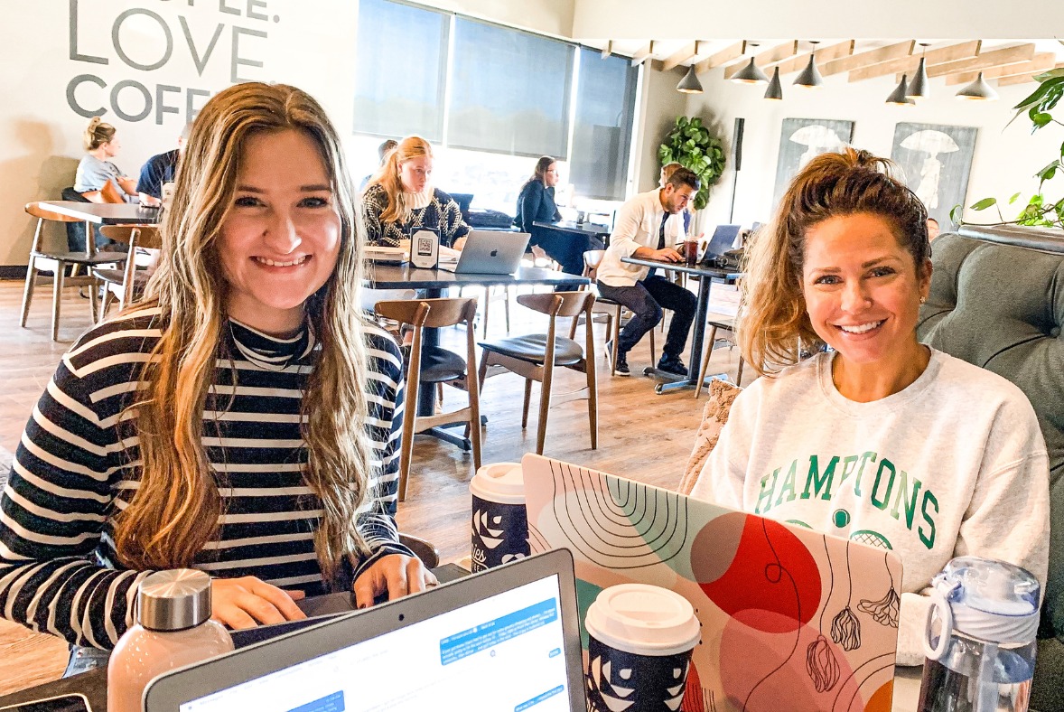 316Strategy's tweet photo. A few of our creative minds met up at @storiescoffeeco this morning for a brainstorming session.
#KeepLocalAlive #GrowYourBusiness https://t.co/T6SAiAzRVK