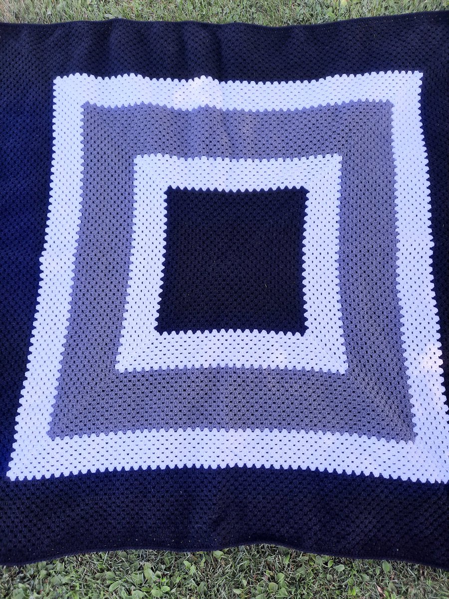 lovecaregivers3's tweet photo. I also finished the blanket my Mom was making her doctor. It's gigantic! I'm hoping to drop it off later this week. I cried while making it. Yesterday I may have fallen asleep under it...while working on it. 💜 #LoveCaregivers #CaregiverLife #PrayForIrene #LifeAfter #DoctorsGift https://t.co/OcQRKk1qdf