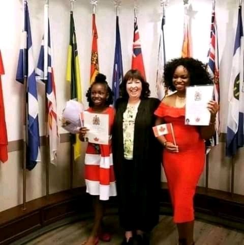 DesperadaP's tweet photo. Bienvenue as vous au Canada pour la conférence bonne séjour as vous au Canada 💖💖💖💖 https://t.co/2hYB3Xq5pG