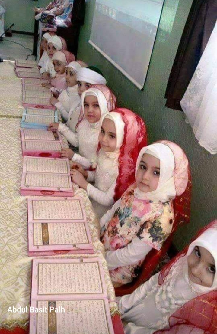 Islam_OneWorld's tweet photo. Muslims kids.
#muslimsgirls #islamic https://t.co/5AE80LLliP