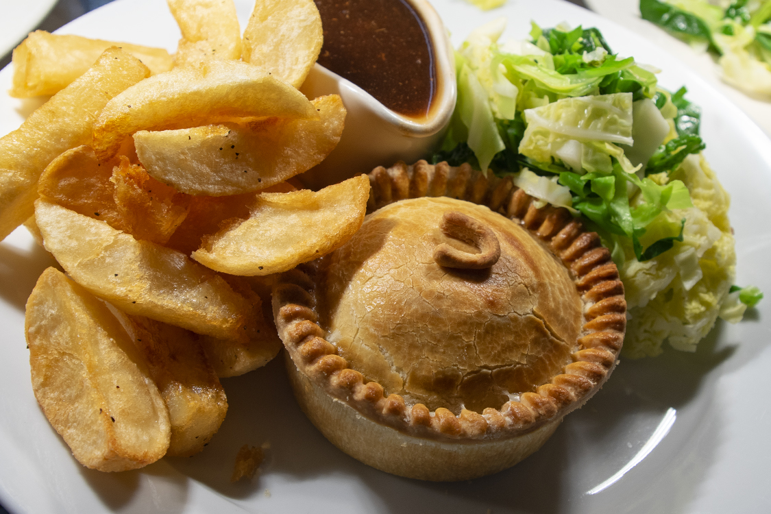 On the menu, Tues -Sun, Steak &amp; Ale, Creamy Chicken Ham &amp; Leek Pie, Chicken Curry Pie, Vegetarian Mushroom Au-Poivre Pie, Vegetarian &amp; Gluten Free Homity Pie, Vegan 5 Bean Chili Pie!

Give us a call (01803) 868674 to book your tables or pies!