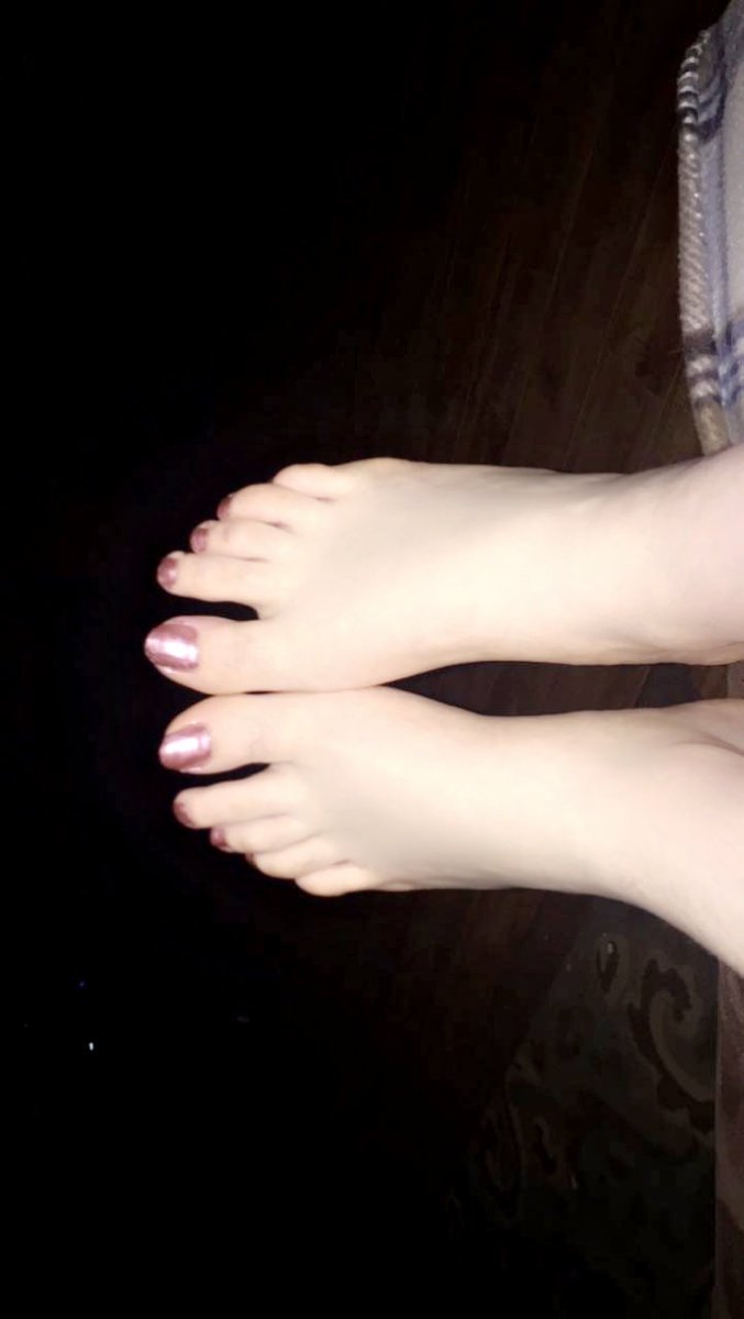 fetishfunx's tweet photo. FETISH FRIENDLY!! &amp; I VERIFY!❤️ DM OR ADD SNAP!

Snap @ paytewplay

#buyinycontent #sellingcontent #buyingnudes #sellingnudes #interraical #findom #femdom #paypig #cuck #cuckold #sissy #FOOTFETİSH #onlyfans #fetish #tolietslave #ageplay #raceplay #feet #bigtits https://t.co/BTBucRfcI0
