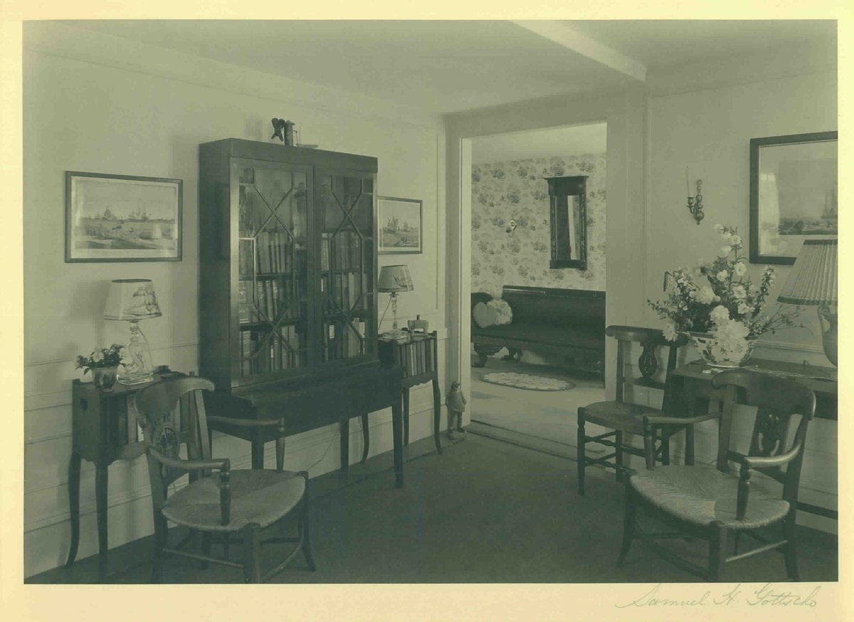 Emily Post Institute tweet media