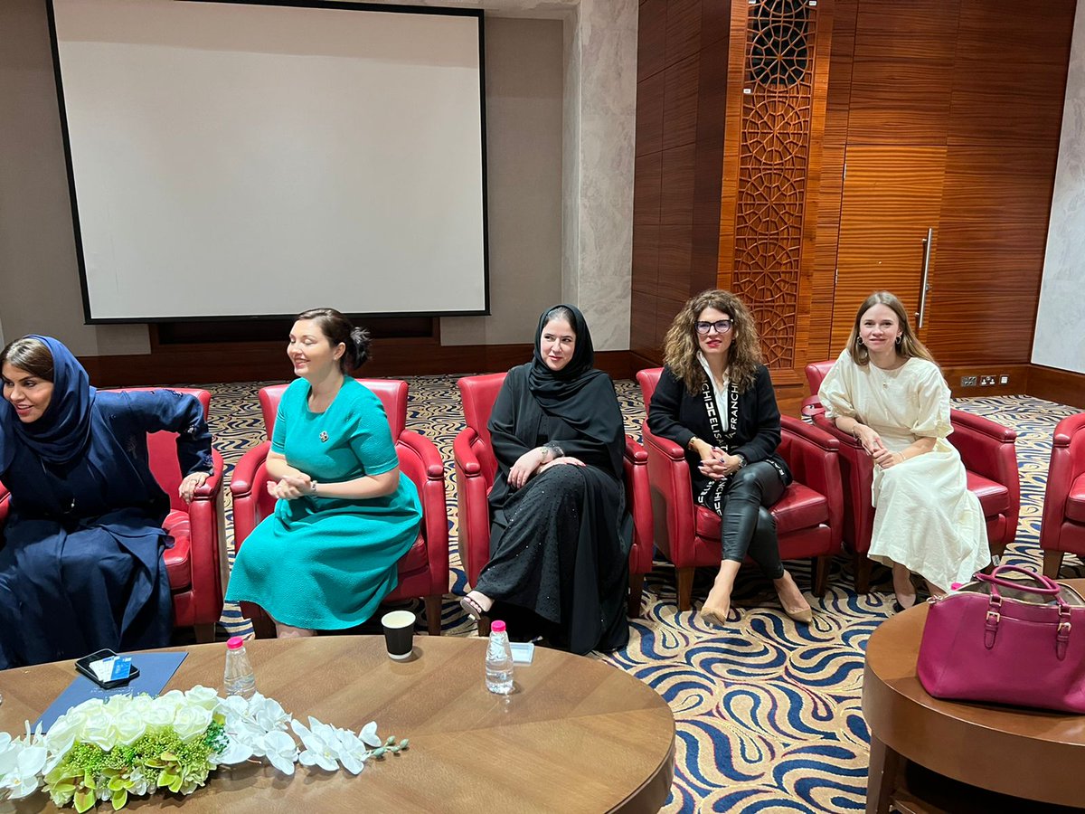 tfibuae's tweet photo. PBCS represented by Lurdes Eusebio – CEO of TFIB with a high-level delegation from the European Women’s Union received by @sharjahchamber. The delegation had business women in several key sectors such as business services, healthcare, IT, financial, education &amp; legal services. https://t.co/BIPpyEZvVZ