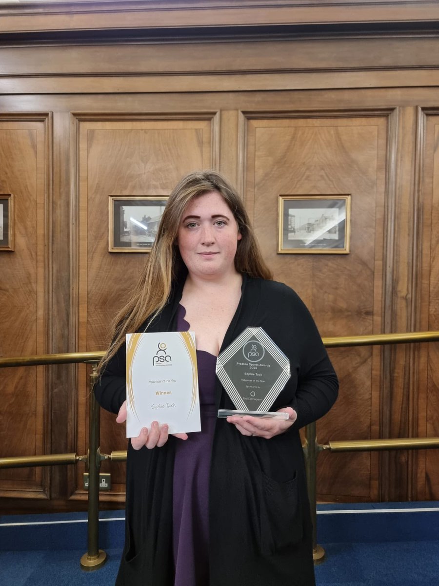 Sophieofford2's tweet photo. Thank you so much, won preston sports awards volunteer of the year.  @prestoncouncil @STFSDC @UCLan https://t.co/BqAJOsWVm8
