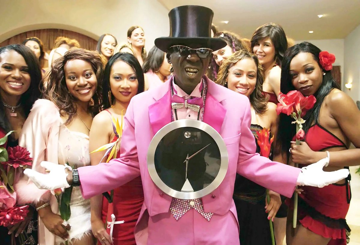 OuchRightInTheC's tweet image. Once upon a time there was a competition show and Flavor Flav was the prize