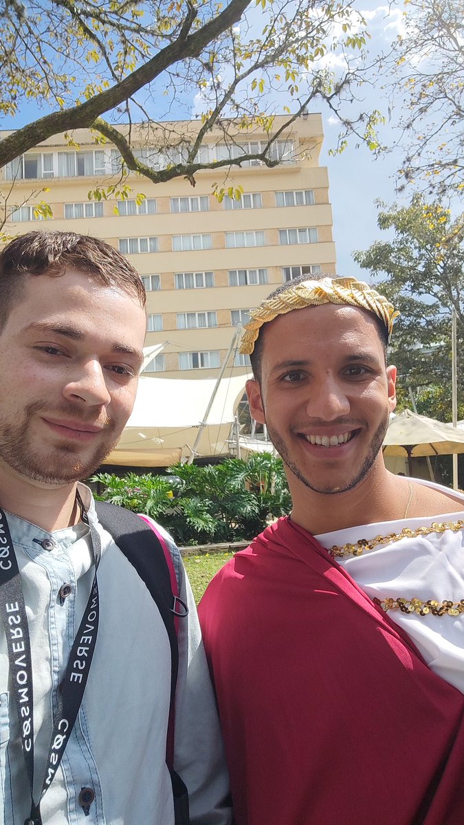 EdujadEdyed's tweet photo. Just spotted a Cosmon leader from @PlayCosmon at #Cosmoverse
Y Napoleón, se fue de vacaciones 🥲 https://t.co/27PIPjqTc4