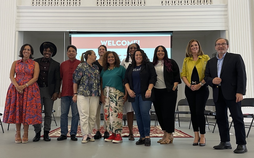 PENamerica's tweet photo. Thanks to everyone who made our  Saturday event, "Choosing Community," so invigorating!

ICYMI: a recording is coming soon.

Special thanks to @TamoaC @wilkinebrutus @gamarrae @EvelynPR @Laywony @anaspelaez @FlaGrassroots @sanctuary_arts @miami_freedom @VACaucus @cubanospalante. https://t.co/8kdOpEpPRz