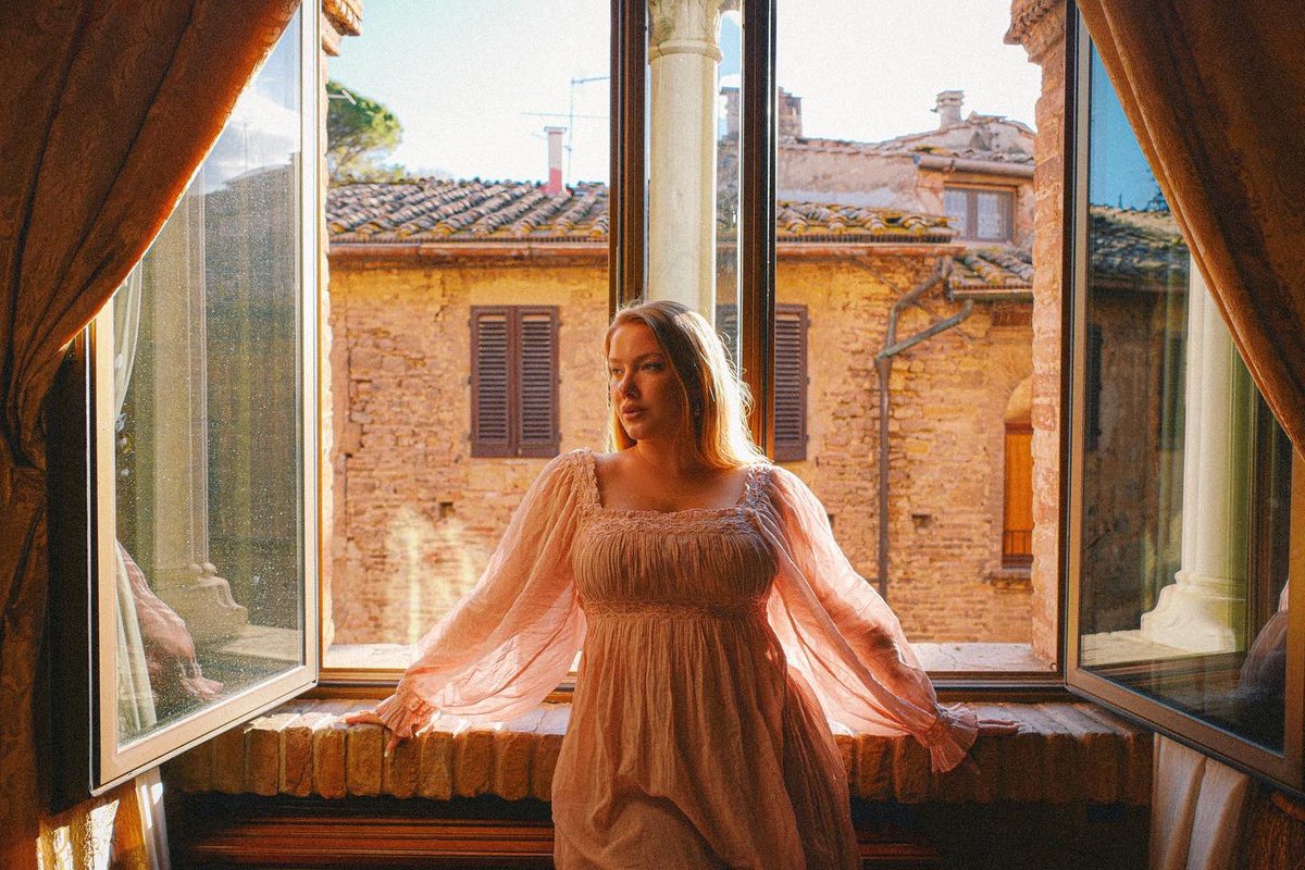 Jane Belfry tweet media