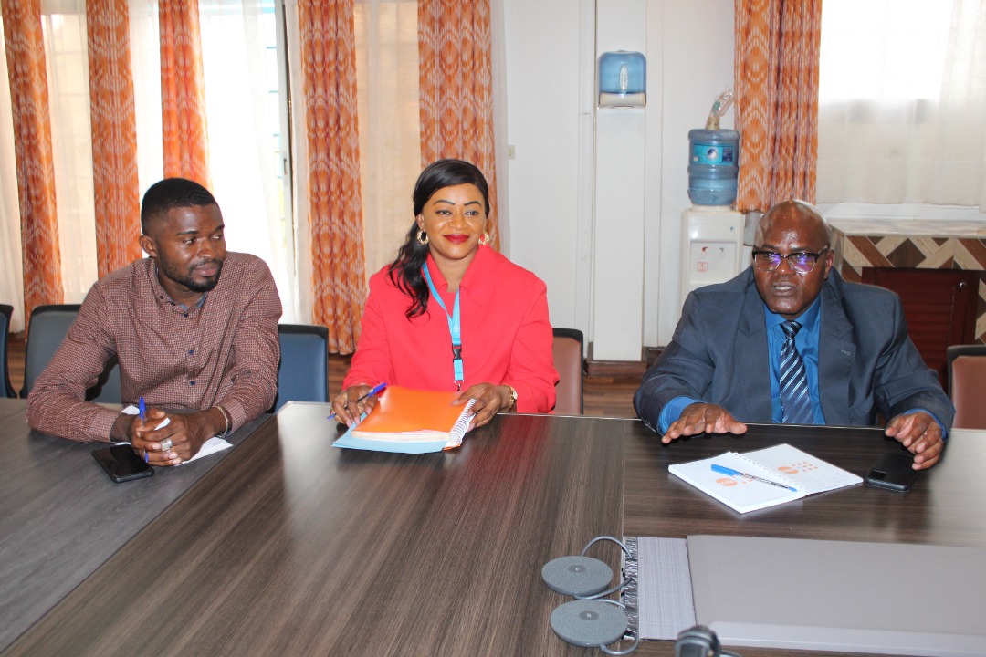 AfriYAN_Camer's tweet photo. #PutYoungPeopleFirst: the leaders of @AfriYAN_Camer were received in audience, today by the @UNFPACameroon RR @DrJustinKoffi. Discussions focused on AfriYAN's contribution to achieving the #3Zeros and #DivDem in line with the 8th Country Cooperation Program (2022-2026). https://t.co/MVggj5Zwv6