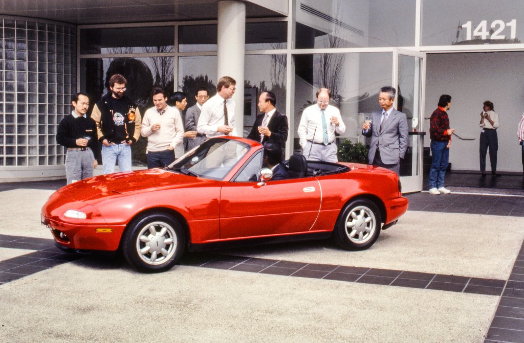 empiremazdany's tweet photo. Engineer a lightweight sportscar that “fits the driver like a glove.” That was the task that lay ahead of the Mazda R&D team during the creation of the 1989 Mazda Miata. And it's the same design philosophy we use today.
https://t.co/5ODmdBn9O6 https://t.co/q4jUhq9K9G #Huntingt…