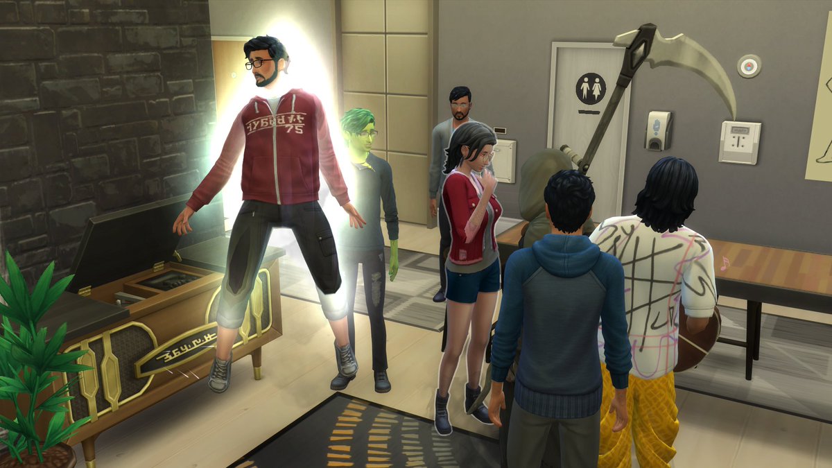 EuphoriaCaramel's tweet photo. I have never been able to do this before in #Sims4 !
But this time I had the right sim, in the right place at the right time, and voila! Death Flower Activated!
One of the guys in the dorm was a little too persistent trying to fix the stereo...
#DeathFlower #GrimReaper #TheSims https://t.co/C7XLAzZwKR