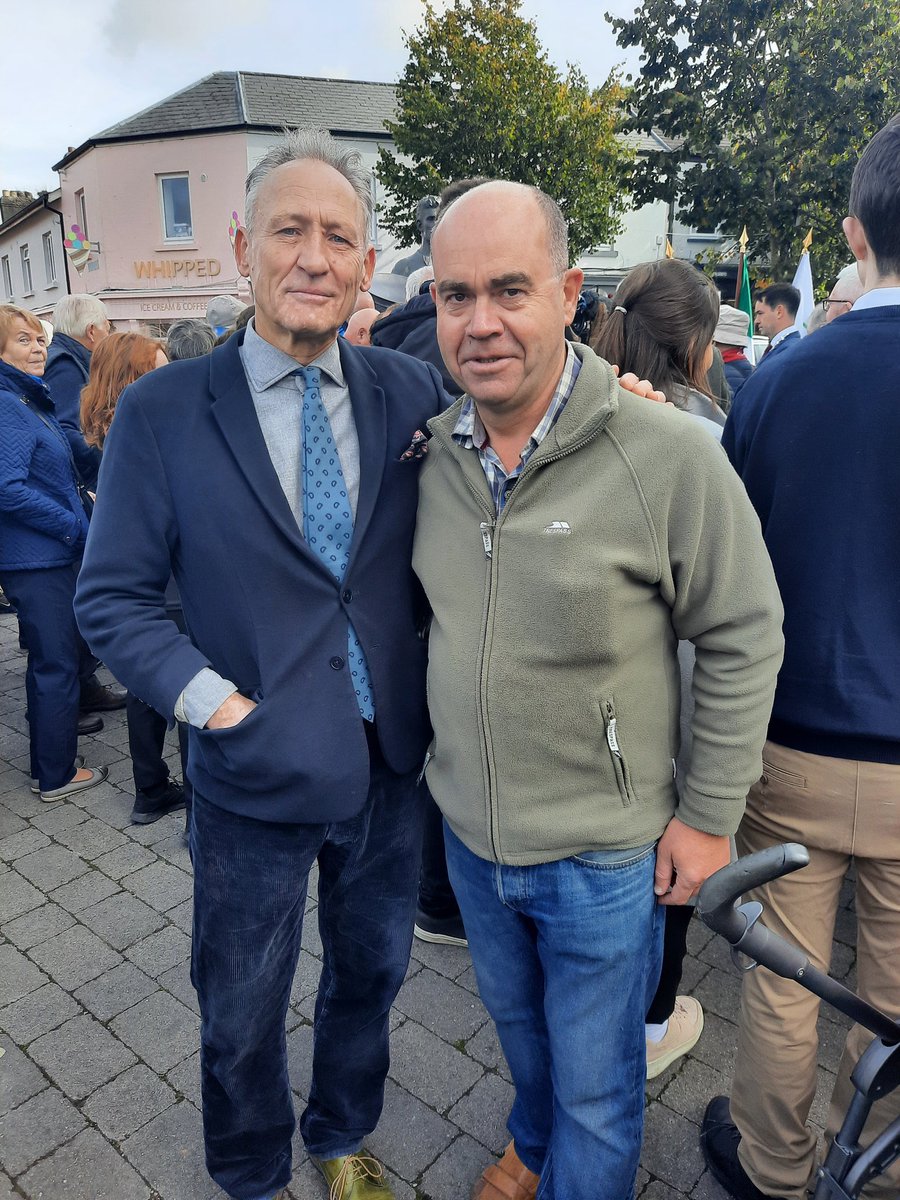 markxrichards's tweet photo. Fabulous to meet @ColmKennyGreen from the Greens… and by coincidence brother to my terrific friend #kevinkenny This is Ireland after all… pleasure to make your acquaintance Colm https://t.co/O8DmCGArfT