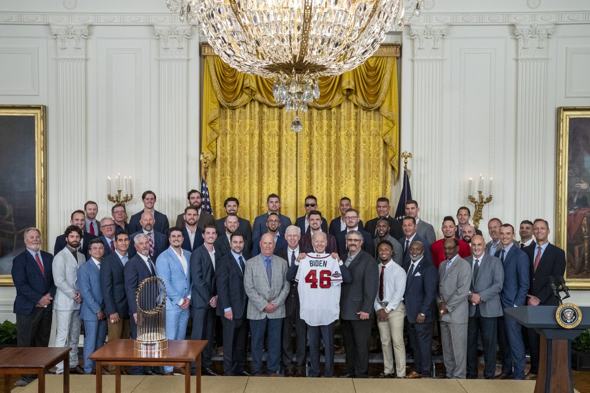 WhiteHouse46's tweet photo. Today, President Biden welcomed the Atlanta Braves to the White House to celebrate their 2021 World Series championship. https://t.co/gmJolW17uh