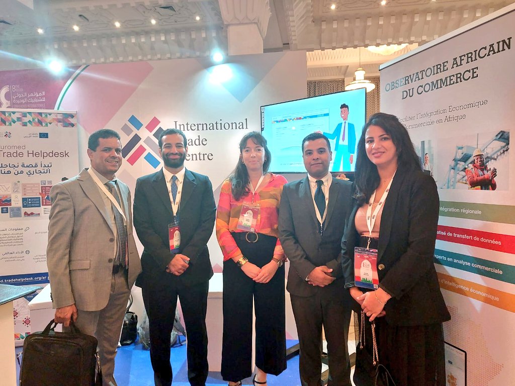 ElodieRobinITC's tweet photo. Un très grand plaisir de rencontrer nos collègues de @mcinetgov_ma lors de la 8e Conférence Internationale des Guichets Uniques #PortNet
Ensemble nous parlons du #EuromedTradeHelpdesk pour identifier opportunités commerciales pour 🇲🇦 https://t.co/wGDmjbDnAI