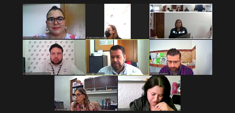 IDAIP_DURANGO's tweet photo. A nombre de las comisionadas @PaulinaCompean1 y @AlmaLopezdelaT, la presidente del #IDAIP, @LucyMariscalC1 abrió la #Capacitación "Gestión Interna del Sistema de Solicitudes de Acceso a la Información #SISAI2.0 para la @stypsdgo, donde estuvo presente la secretaria Cindy González https://t.co/68xSUZAtYU