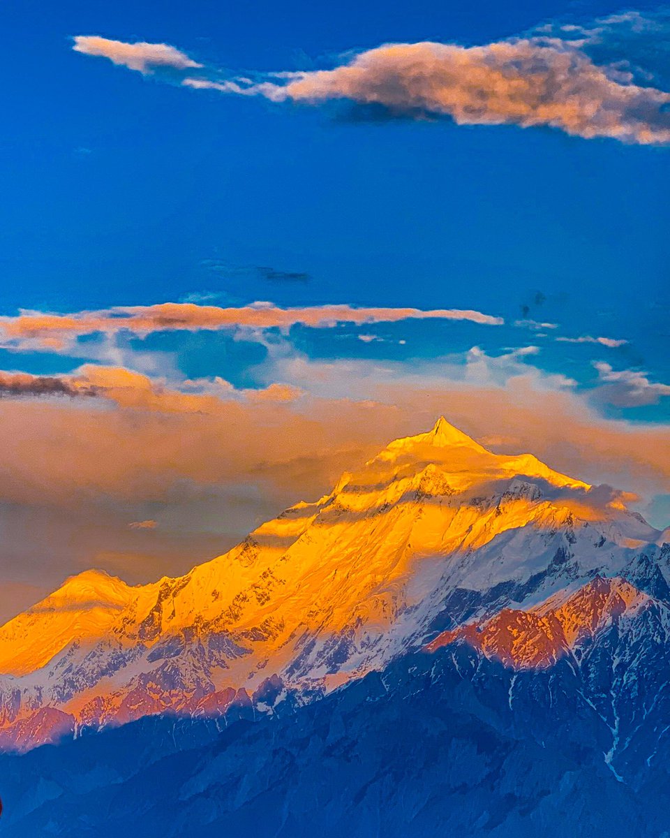 northwanderer7's tweet photo. Rakaposhi from unseen side 🌅 . 
📍Gappa Valley, Nagar  
#Pak #Pakistan #Rakaposhi https://t.co/4WKUc0bG6m