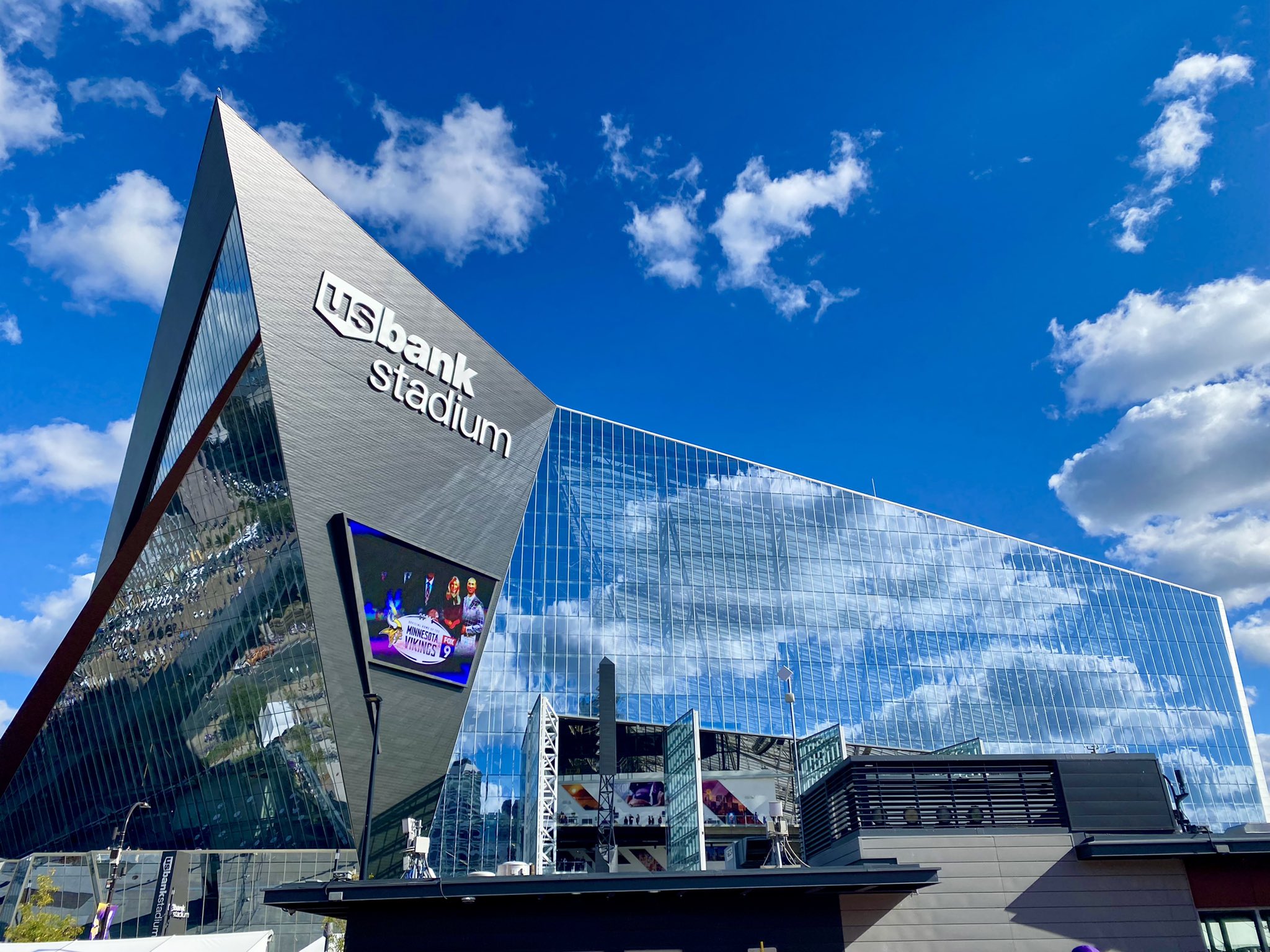 Shelby “Tweetin” on Twitter "Obsessed with this shot of the Vikings