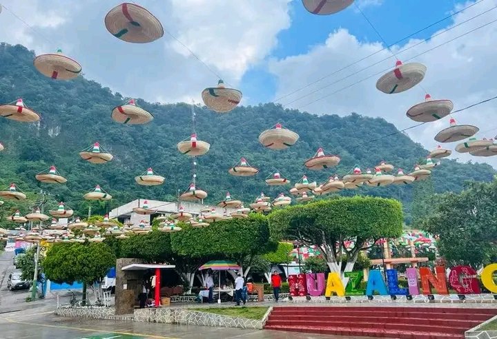 dnaolva's tweet photo. La sierra hidalguense es mágica!! 😍 https://t.co/hfj9QwHL4e