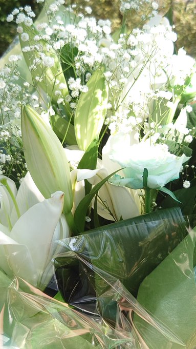 友達とならんでます
スゴい行列 