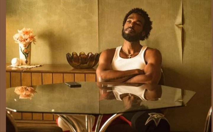 .@whoisLukejames 👑🐺💜🕊 <a href="/SHOTheChi/">The Chi</a> Victor #TheChi season 5 ots scenes hot shots  📸🔥🔥🔥🔥🔥 #ManCrushMonday #LukeJames