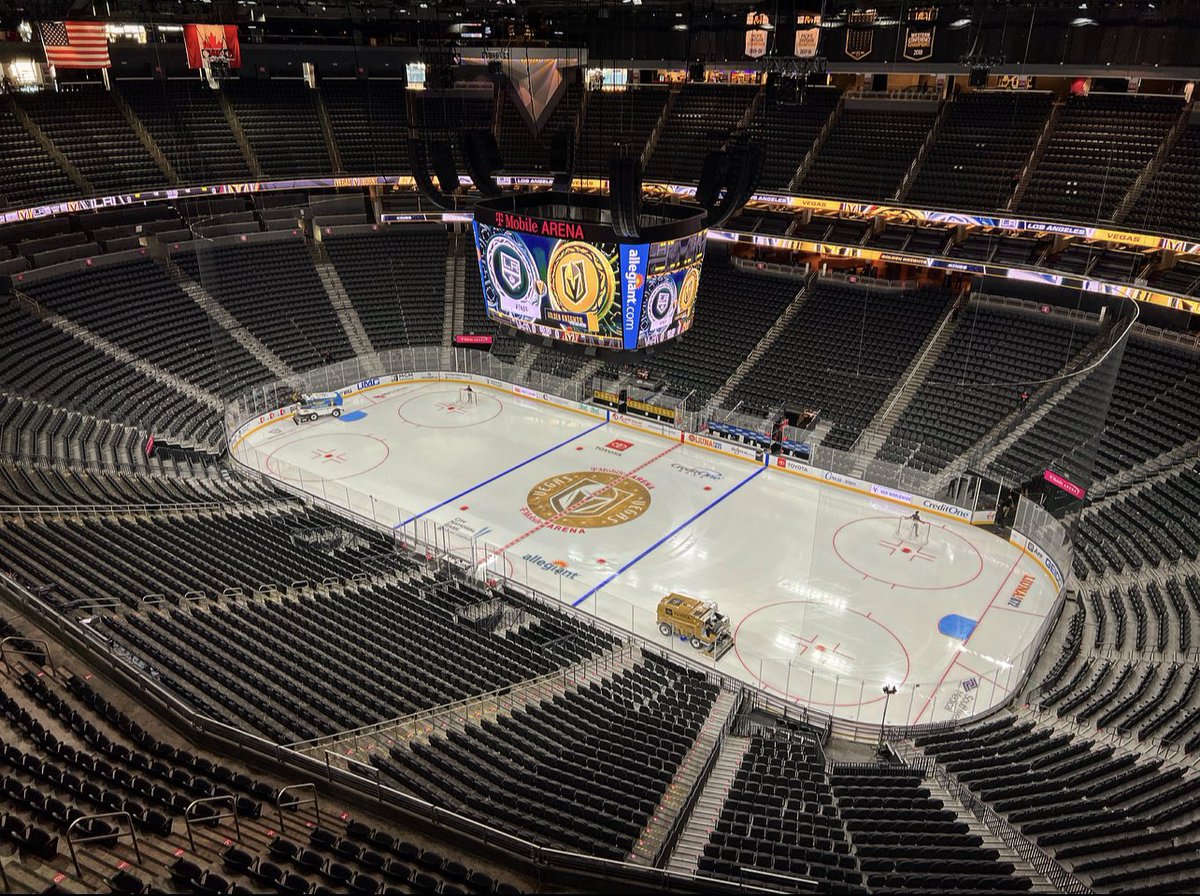 JesseGranger_'s tweet image. Hockey!!!