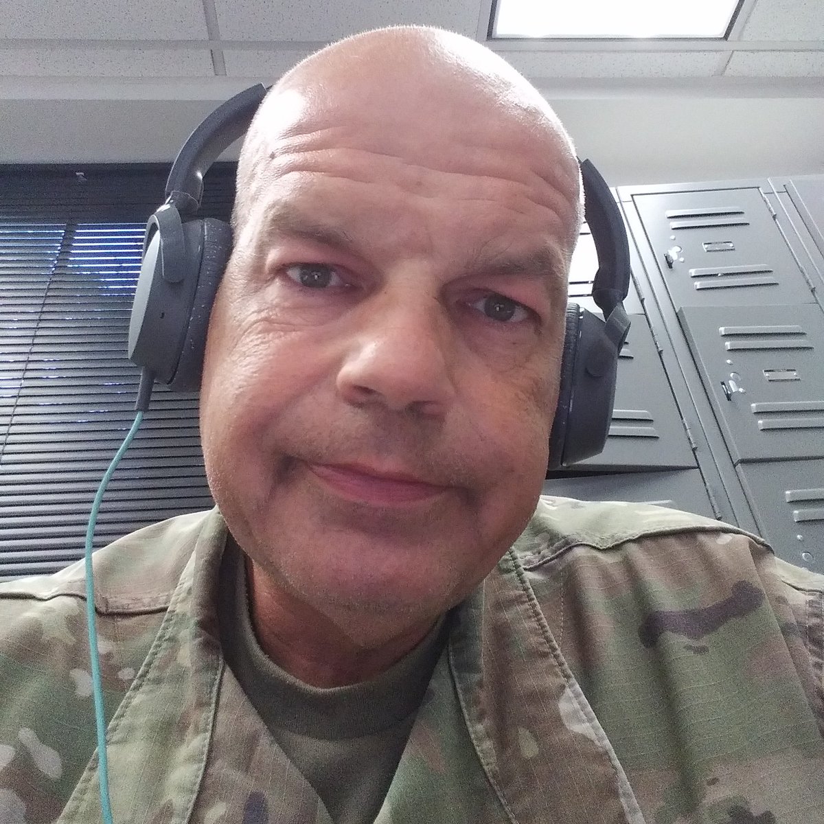 JosephCMyers's tweet photo. About 3 hours into overnight duty, but at least I can spend part of my night listening to @BostonVsTheBook with @SportsbkConsig and @sportstalkmatt. Always a good listen whether you bet on sports or not.
#RhombusesAndParallelograms
#MoveTheDamnNumber https://t.co/Hj5QJY1L0x