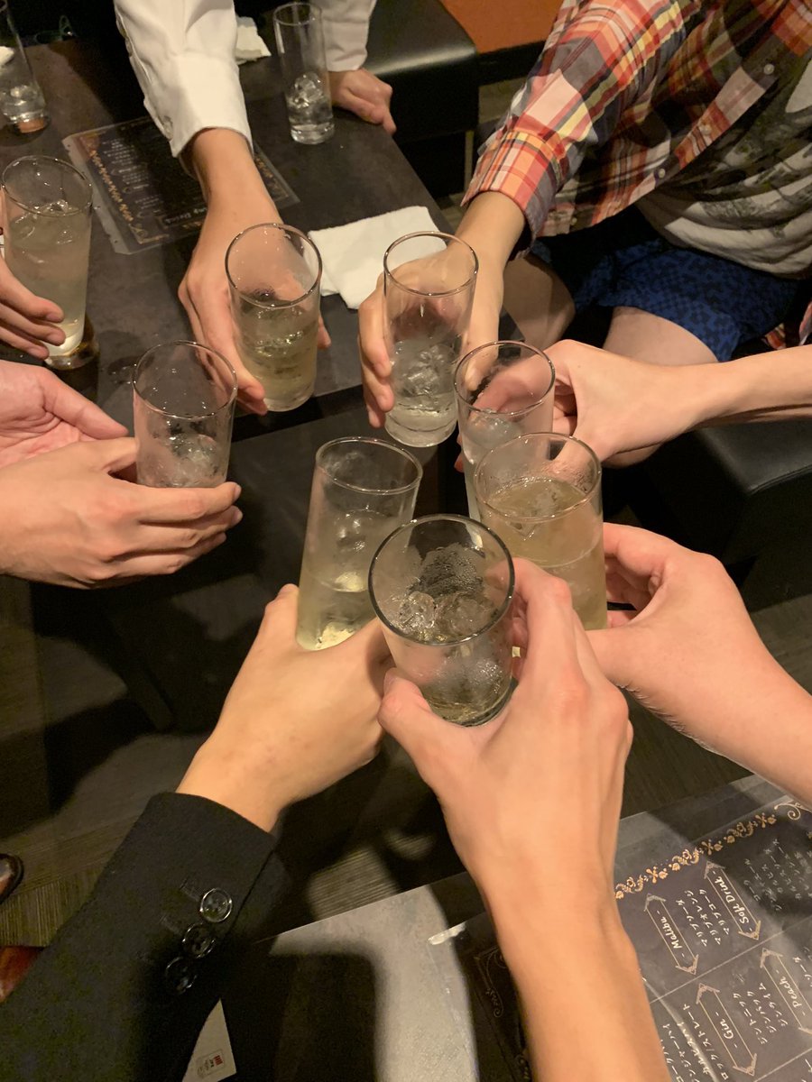 昨日は六本木でクリプト飲み会に参加！
皆んな面白く良い人で楽しかった😊
#crypto #btc #eth