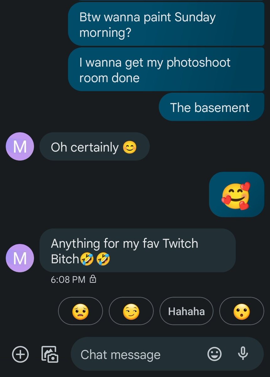 Kruzadar on Twitter: "MOM. 💀"