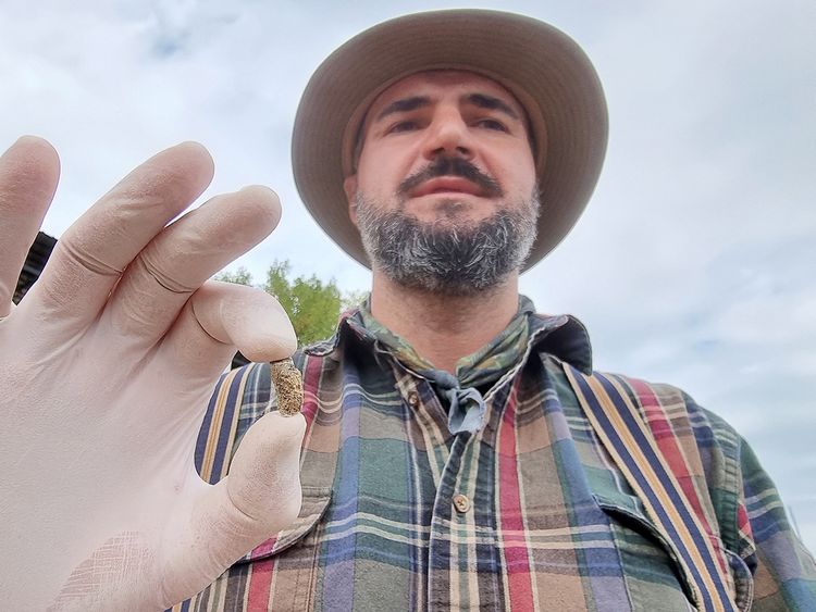 GaryWmMyers's tweet photo. #BitsandBites > #BeyondMeat Exec Bites Man's Nose; 1.8 mn year old #tooth found in Georgia

https://t.co/RWx5begH1C https://t.co/5hl61EasGL