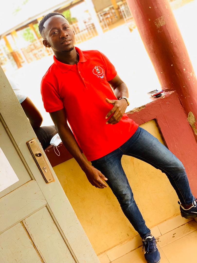 ObengPr35583484's tweet photo. +1 today, thank you father for adding another year to my age, happy birthday to myself, 🍞🥯🧇🍟🥫🥂🍾 https://t.co/YTTyjD3cU4