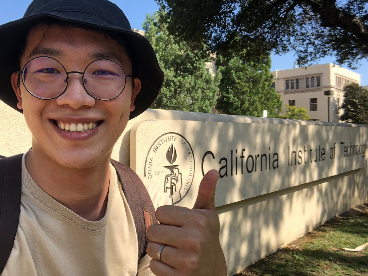 ManthiramLab's tweet photo. Meet Haochen (@Chenically)! He received his Ph.D. in Chemical Engineering from Tsinghua University, developing efficient electrocatalysts for CO2/CO reduction and alkane activation employing kinetics, DFT calculations, and spectroscopy under the supervision of Professor Qi Lu https://t.co/9sb8TiVYmN