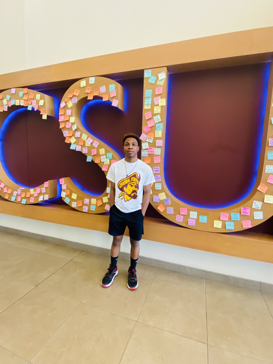 JordanCBrockman's tweet photo. Had my first official college visit and volleyball offer at central state university @GO_MARAUDERS @CentralState87 https://t.co/maQkizYh7H