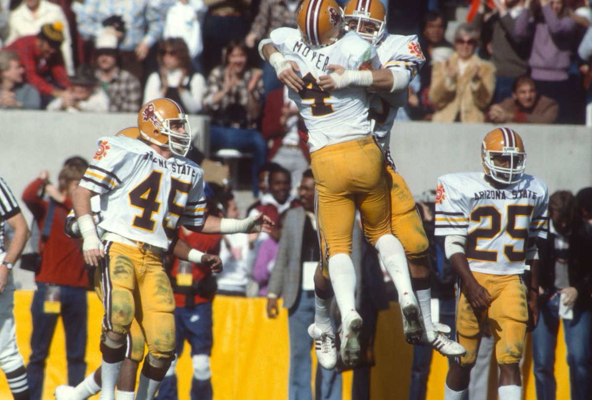 ASU_Alumni's tweet photo. Do you remember that sunny New Year’s Day back in 1983 when @ASUFootball overwhelmed the Oklahoma Sooners winning the Fiesta Bowl 32-21? Tell us your fan story below! 👇
#ASULegends #ForksUp #ASUAlumni https://t.co/4f0KGw0gMh