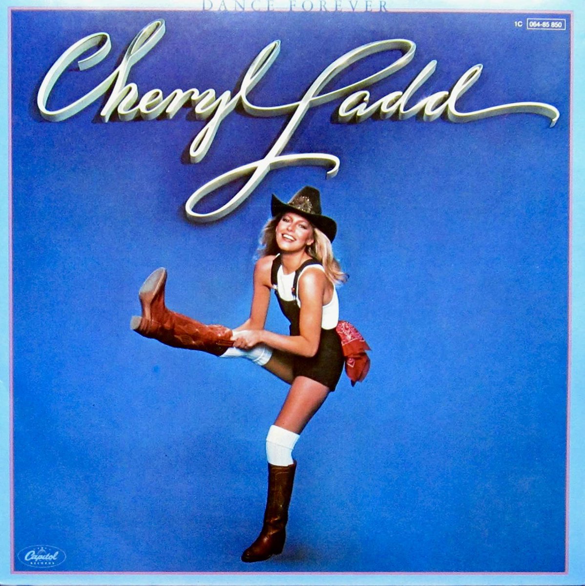 Queerprints's tweet photo. @poptrashmuseum Her second album was called “Dance Forever”! https://t.co/qr6HhDulh5