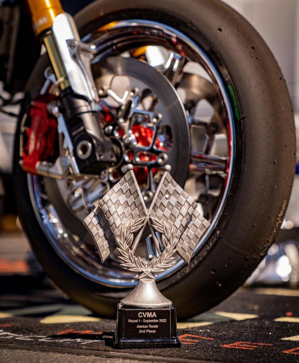 Smt_MachiningCo's tweet photo. Shout out to Danny_Ruthless for taking home a 2nd place trophy this weekend at the @cvmaracing. Looks like the Racelite wheel and PR1 rotors are doing their job!
#smtwheels #smtracing #tracktestedraceproven #harleyracing #performance #ridewiththebest https://t.co/p5oxO3vbVQ