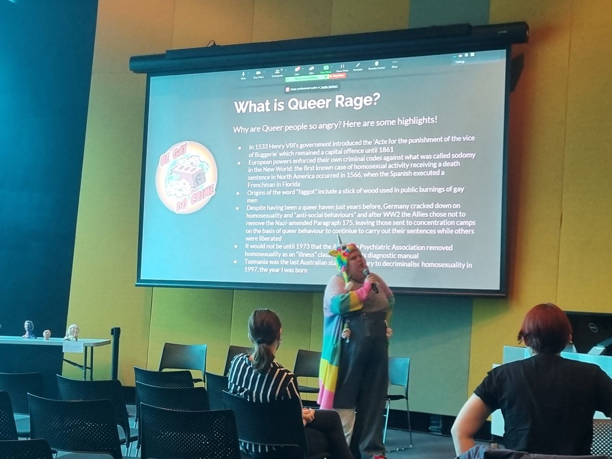 GSSconference's tweet photo. An amazing opening still in progress by Bedlum Wilhelm Rigney: 
'QUEER RAGE'
👏👏👏 https://t.co/K2edcoTfJq