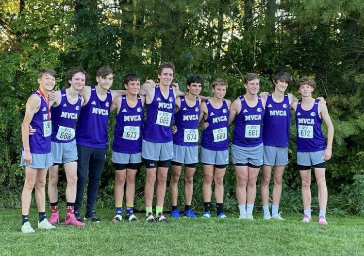 mvcaathletics's tweet image. 👟🦁Varsity Boys XC take 2nd tonight at the Goshen Invitational! #theyrunfast 🔥👟🔥👟