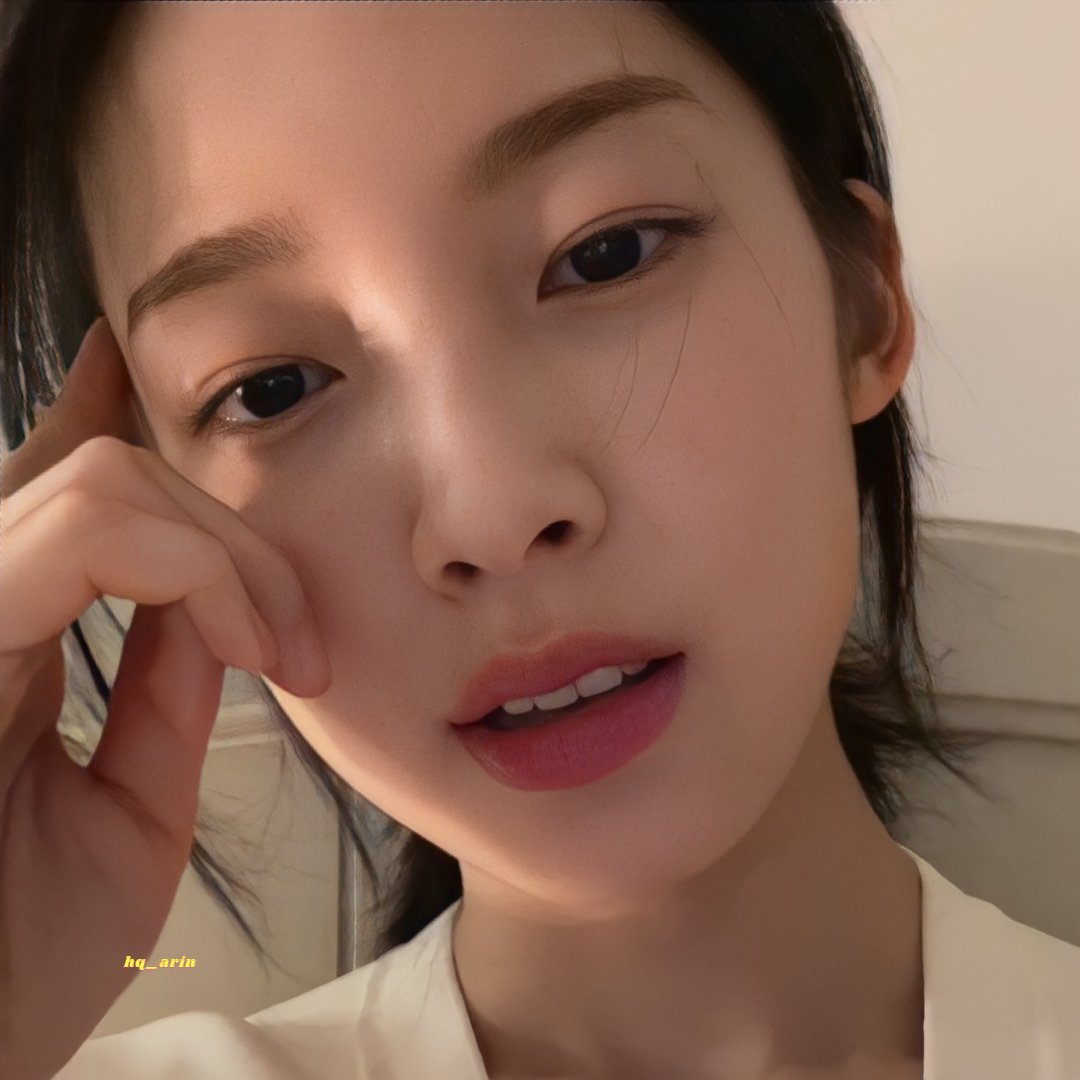 HQ_ARIN's tweet photo. 220926 Arin weverse Live Broadcast

🤍🤍🤍

#ARIN #OHMYGIRL #아린 #오마이걸 @8_OHMYGIRL https://t.co/9yiBr04GZt