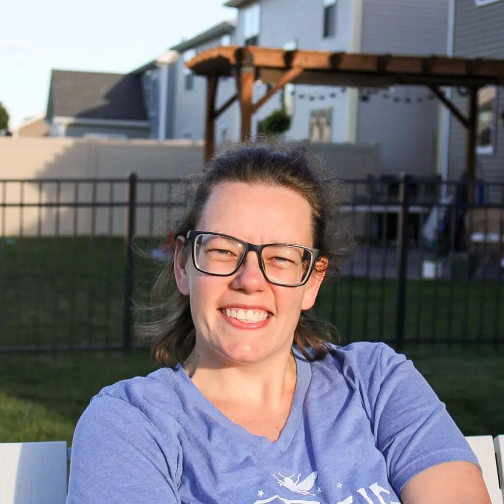 I'm constantly evolving and changing.

With my kiddo in scouts, we're doing more new things together. Today, that was an outdoor photo shoot as part of a badge.

As a mom, I'm getting bolder. More adventurous. Out of my comfort zone. 

Like starting Orga… instagr.am/p/Ci_bYgKrmAw/