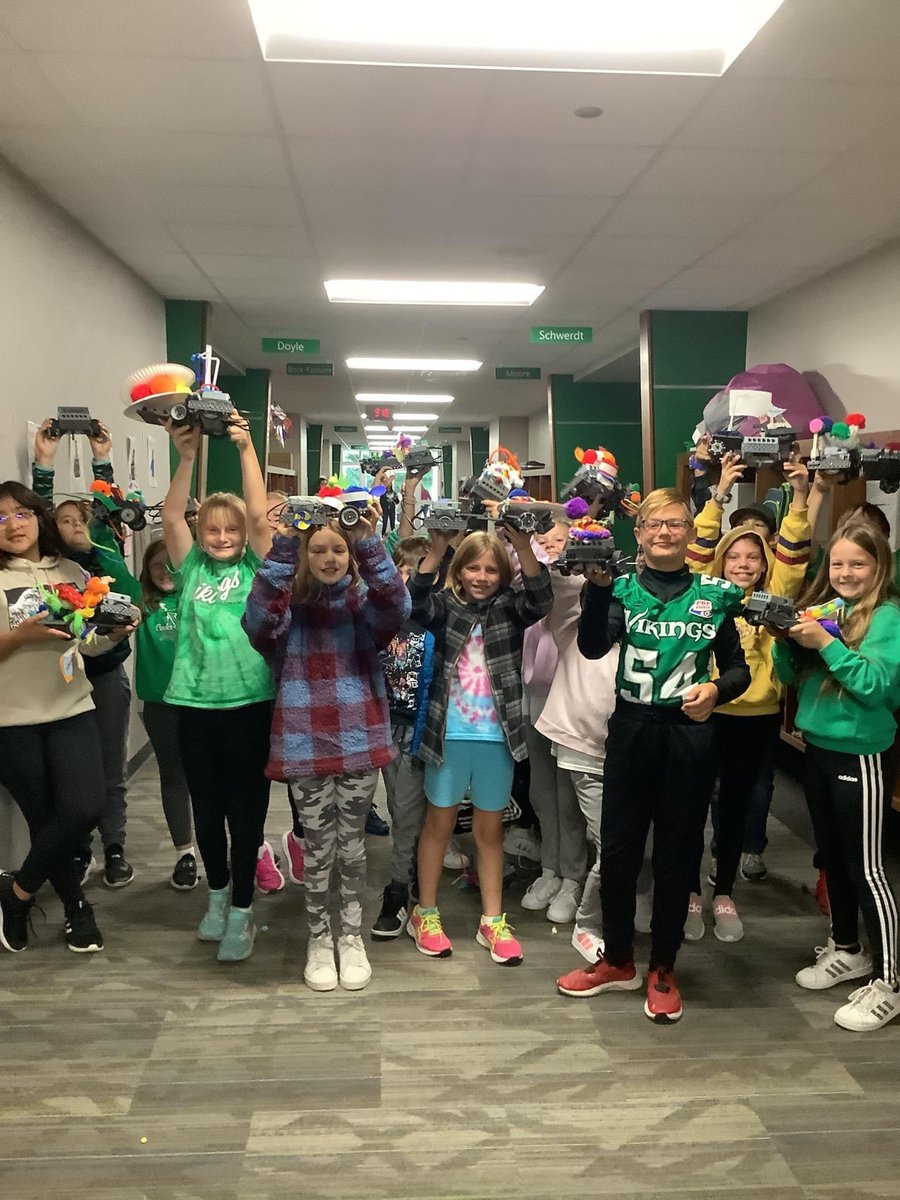 Cooks Corners tweet media