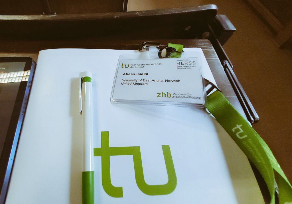 Abass_Bolajii's tweet photo. Glad to be among the 40 participants from 17 countries welcomed at the opening ceremony of the #HERSS Summer School by @HdHf_TUDortmund.
It started with an insightful keynote on Organizational Transformation by Prof Jay Dee. I'm so looking forward to other events.☺️
#phdlife https://t.co/nWnaR7CHlC