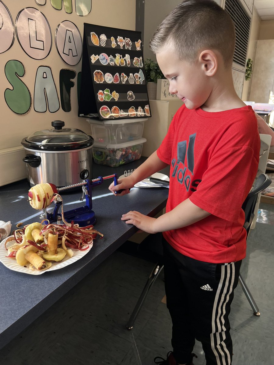 Apple Day fun!🍎🍏