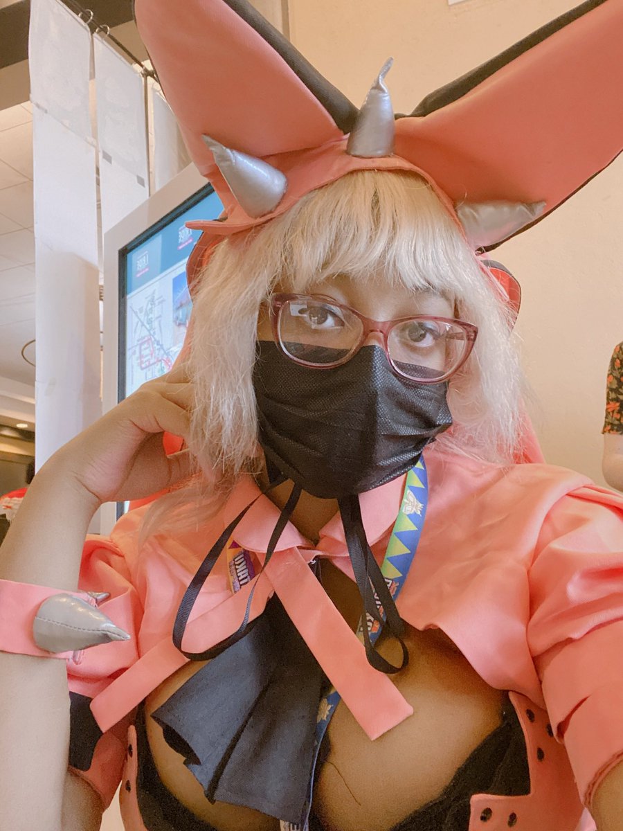 「Didn't take many pics but Elphelt apprec」|lia🧸illustrator looking for workのイラスト