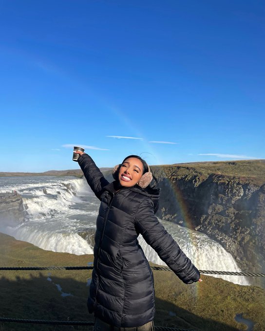 Woke up in Iceland 🇮🇸🌈🫶✈️ https://t.co/pY8cKYUtmV