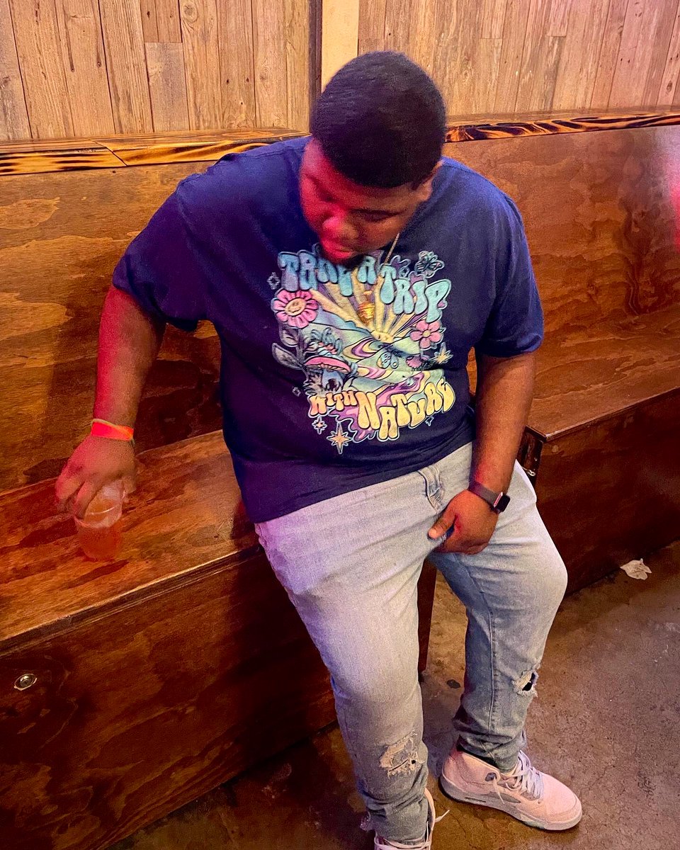 FATMONEYCINCO's tweet photo. HOW TF YOU DISSIN❌ ME🧛🏽 IM SUPPOSE TO BE YA BROTHA 🤦🏾 https://t.co/JqZTORxxEV