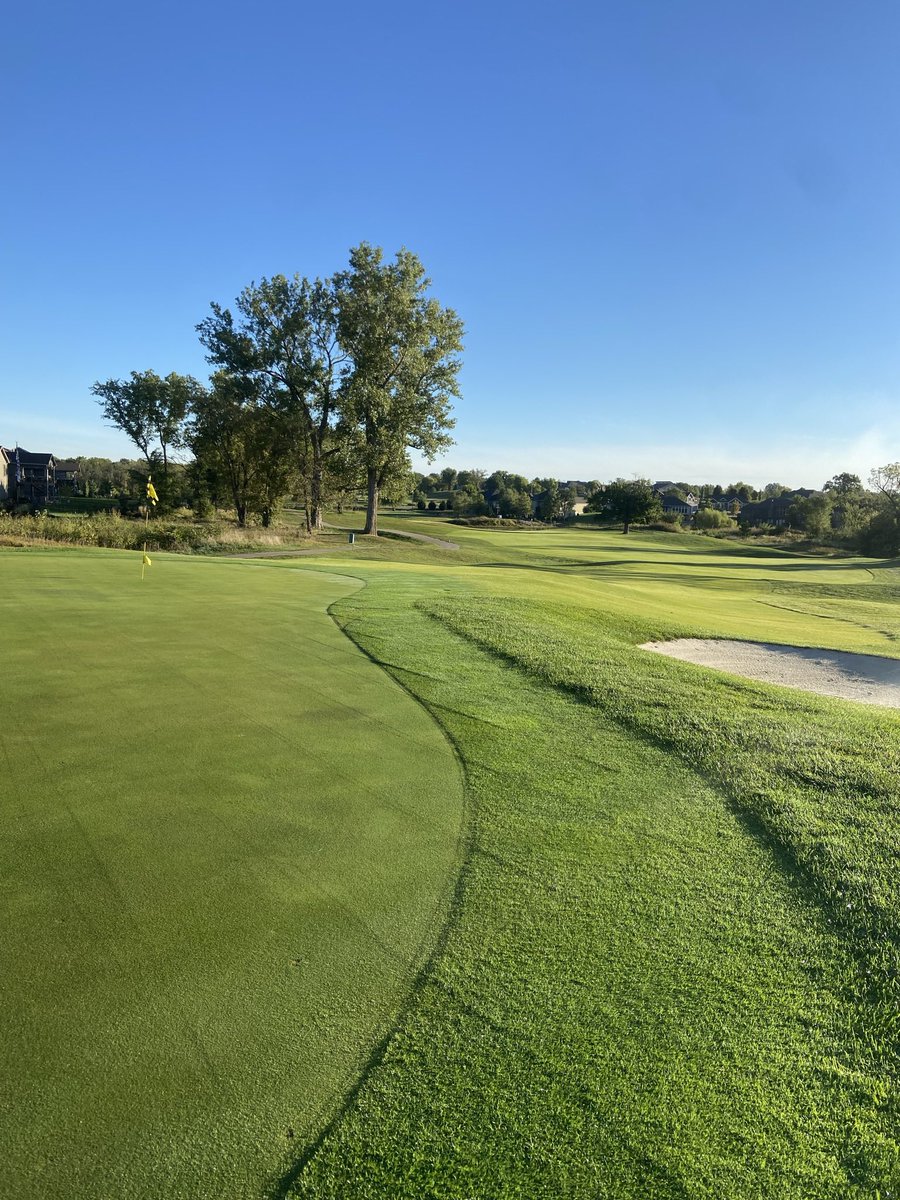 mtbGolf's tweet photo. Loving weather for day one of @centlinksgolf Senior Series Championship. Several FLGC golfers in the field. Go low men! https://t.co/e8EFxgVXxA