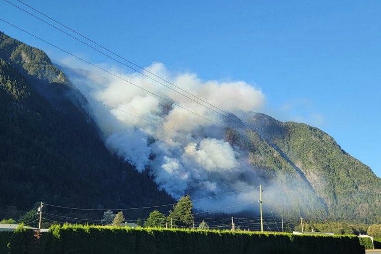 ian_carmichael_'s tweet photo. Recent events in Hope and Promontory are a wake-up call and firefighting first responders need our help. Our professional as well as on-call firefighters are asking for training and equipment to protect us from this threat. 

Let’s...Work for Better. 

#workforbetter #chilliwack https://t.co/LyQFEEaL3q