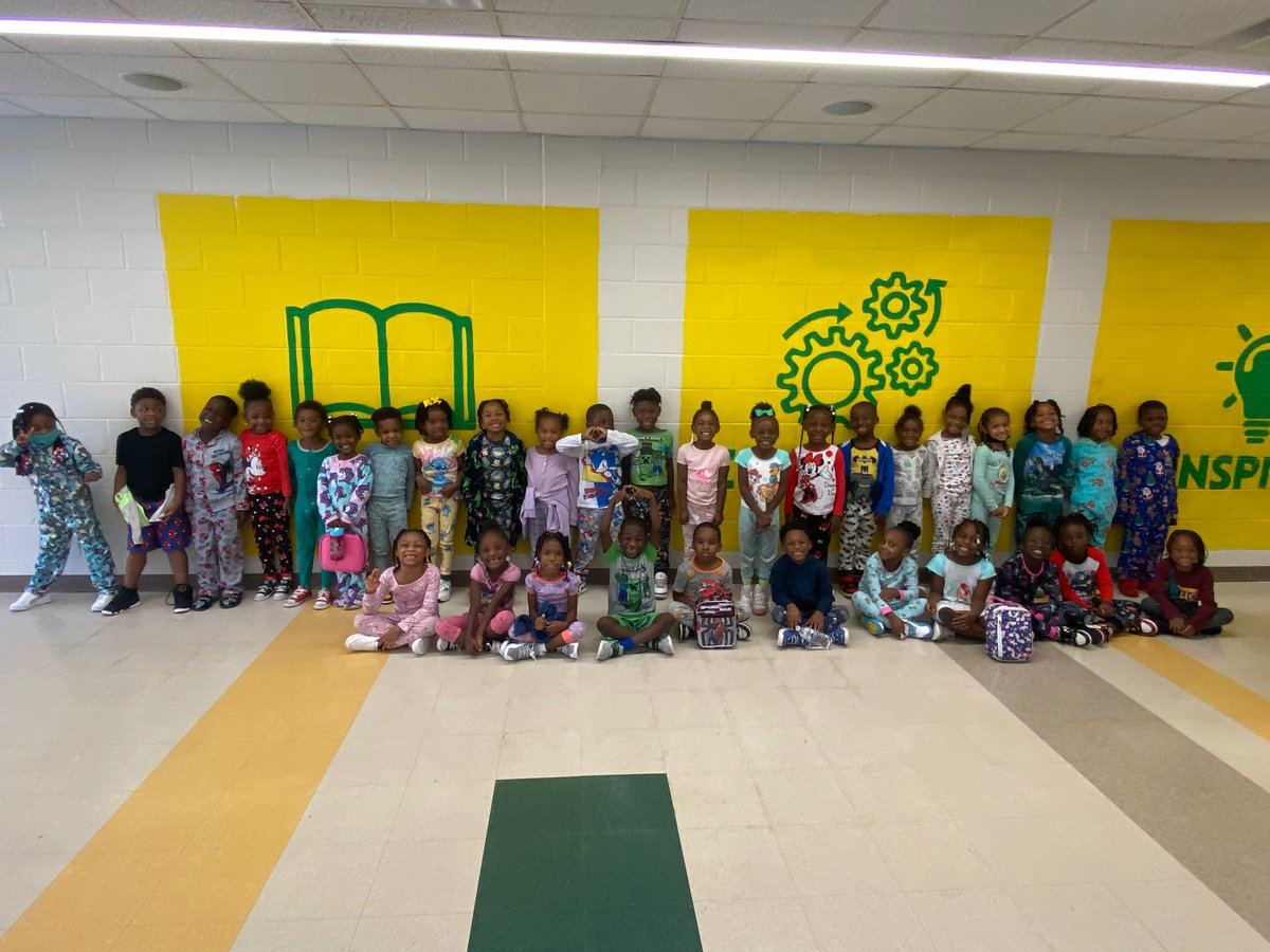 MsLFrazier's tweet photo. We didn’t hit snooze because we were excited about Attendance Awareness Spirit Week! We were so comfy in our “Don’t hit snooze, come to school” PJ’s. @APSBoydES @AP_Fagan @PrincipalK_APS @apssocialworker https://t.co/8mCXsw5BlK